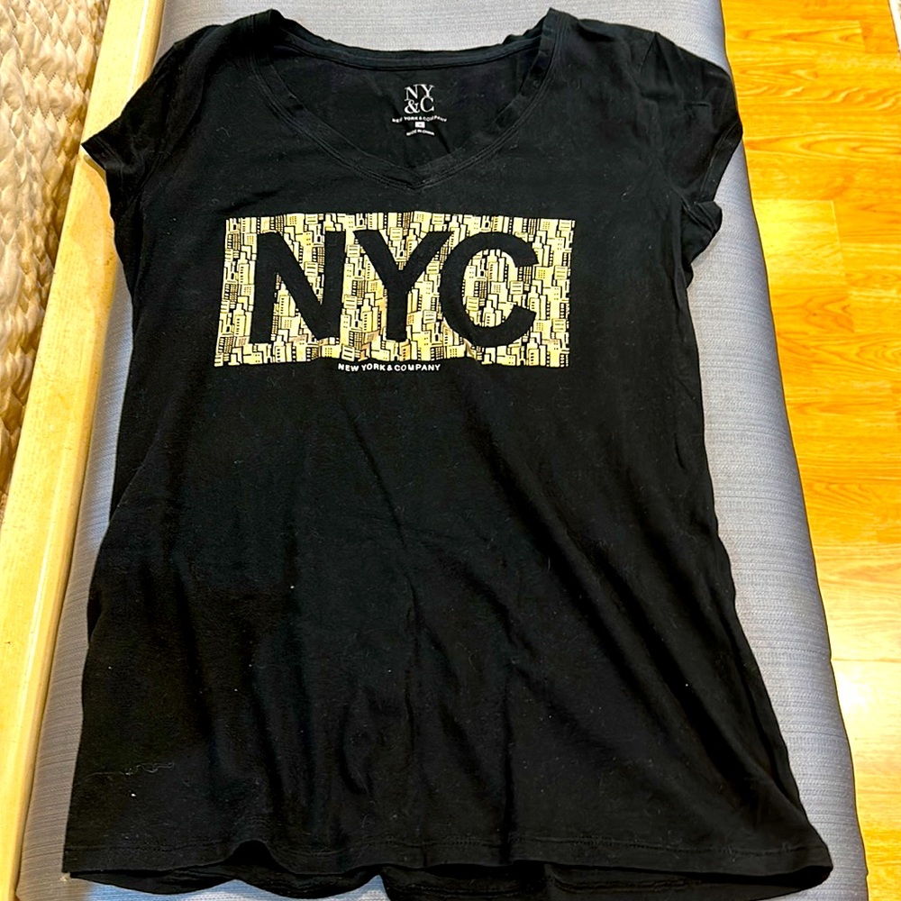 Vintage Black graphic tee, New York, size small.